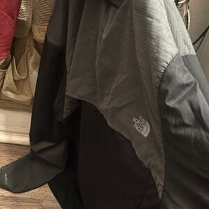 The North Face Men's Black and Gray Performance Jacket